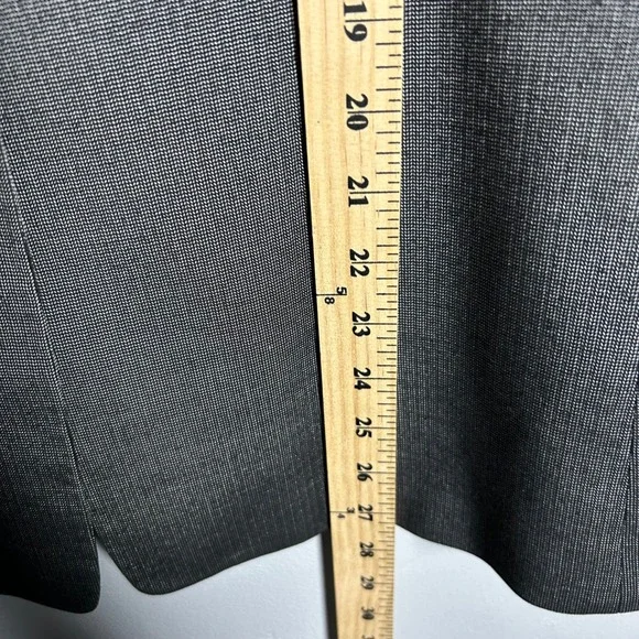 Tahari Arthur S. Levine Womens Gray 1 Button Blazer Pant Suit Set Size 10 - Picture 4 of 14